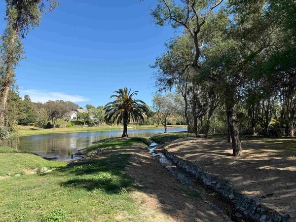$1,595,000 | 4286 La Canada Road, Fallbrook, CA 92028