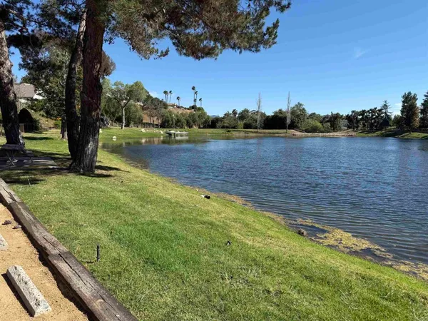 $1,595,000 | 4286 La Canada Road, Fallbrook, CA 92028