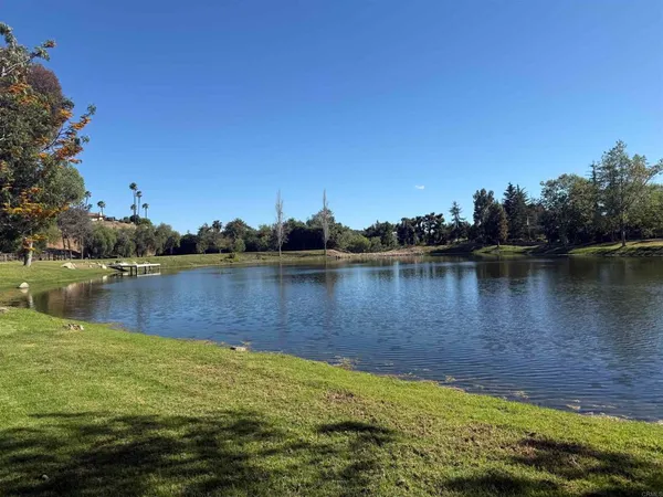 $1,595,000 | 4286 La Canada Road, Fallbrook, CA 92028