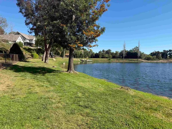 $1,595,000 | 4286 La Canada Road, Fallbrook, CA 92028