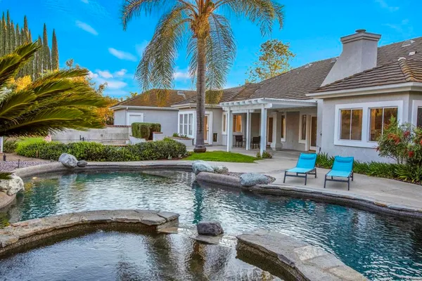 $1,595,000 | 4286 La Canada Road, Fallbrook, CA 92028