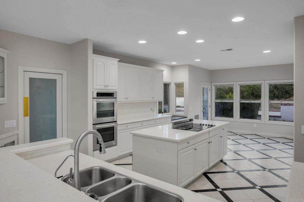 4286 La Canada Road Fallbrook, CA 92028 - Photo 9 of 60