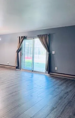 $1,445 | 7640 Woodview Street, Unit 1, Westland, MI 48185