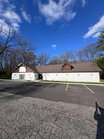 $1,445 | 7640 Woodview Street, Unit 1, Westland, MI 48185
