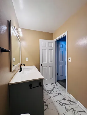 $1,445 | 7640 Woodview Street, Unit 1, Westland, MI 48185