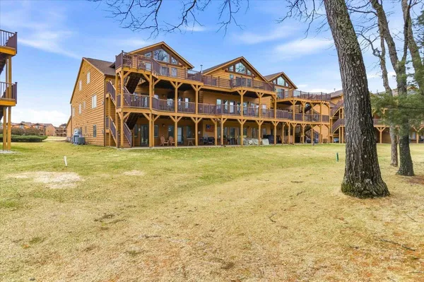 $299,900 | 2011-4 South Czech Avenue, Unit 3004, Arkdale, WI 54613