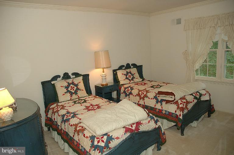 1082 Old Cedar Road McLean, VA 22102 - Photo 3 of 14 Bedroom