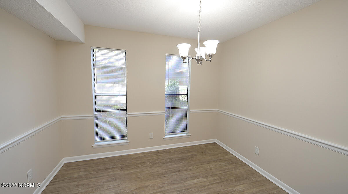 3959 Wendy Lane Raleigh, NC 27606 - Photo 12 of 23 3959 Wendy LaneK