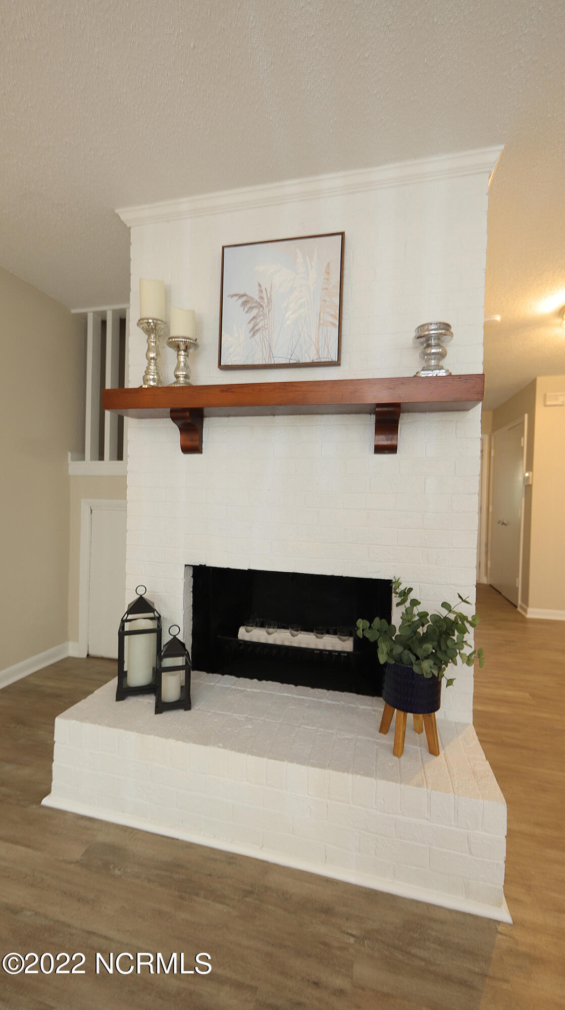 3959 Wendy Lane Raleigh, NC 27606 - Photo 6 of 23 3959 Wendy LaneE