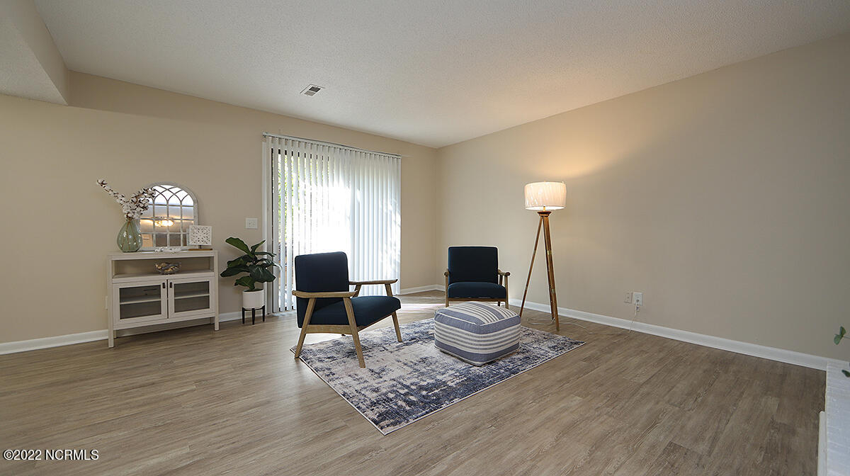 3959 Wendy Lane Raleigh, NC 27606 - Photo 7 of 23 3959 Wendy LaneF