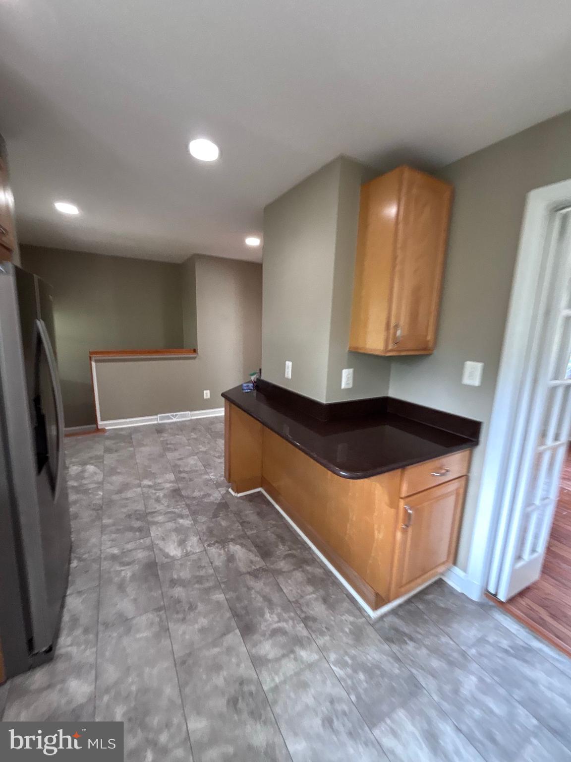 701 Robert Road Rockville, MD 20850 - Photo 3 of 10