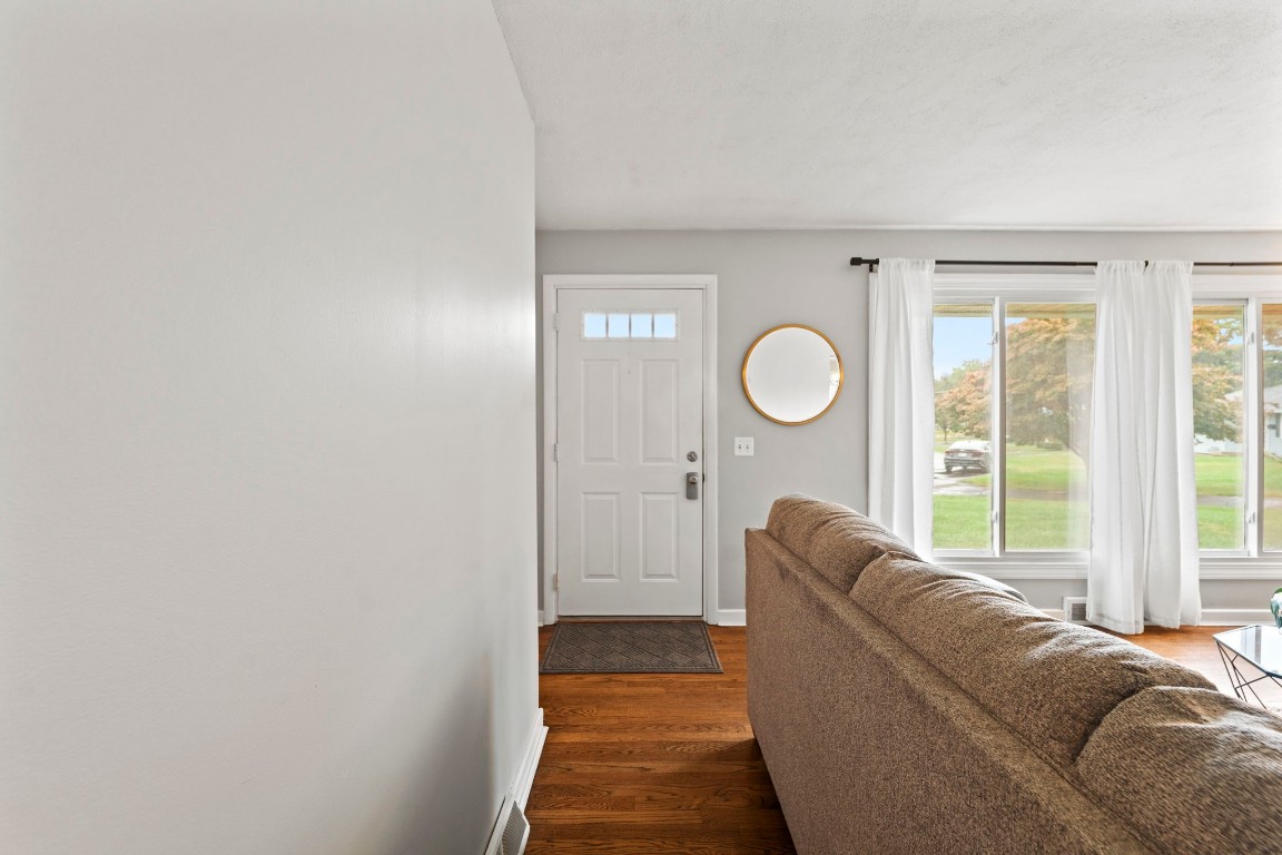 26 Ritchie Road Binghamton, NY 13901 - Photo 6 of 31 Gallery Image 6