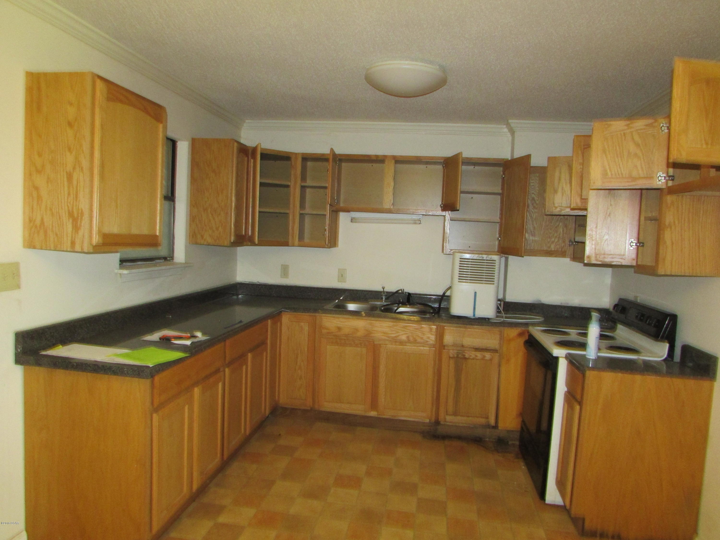 610 St Rose Road Grand Ridge, FL 32442 - Photo 2 of 18 Gallery Image 2