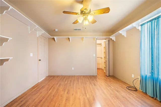 $575,000 | Undisclosed Address, Sinton, TX 78387