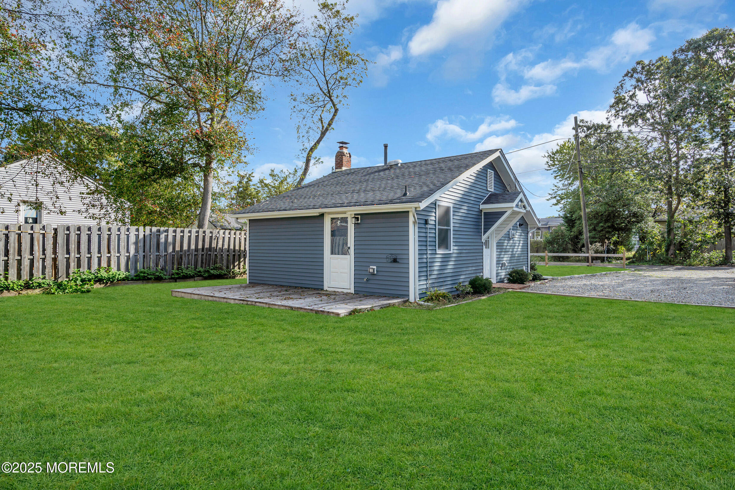 4 Pine Bluff Road Toms River, NJ 08753 - Photo 36 of 39 a front view of a house with garden