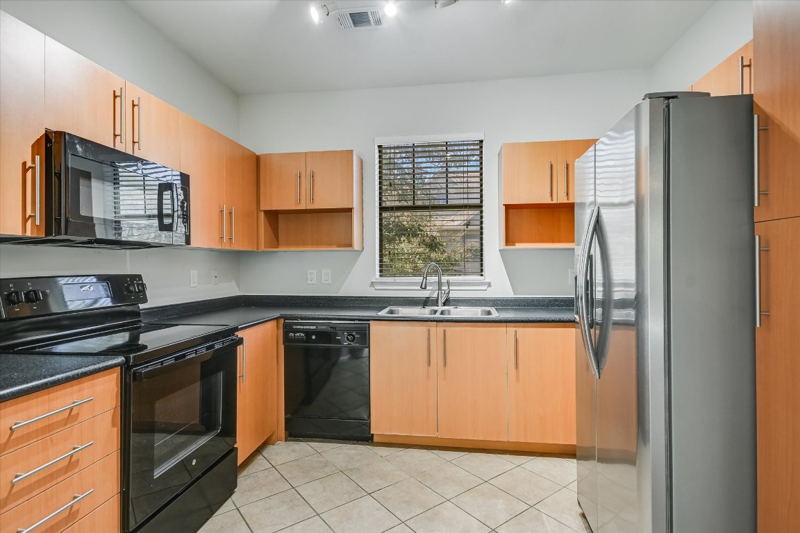 11203 Ranch Road 2222, Unit 906 Austin, TX 78730 - Photo 6 of 23