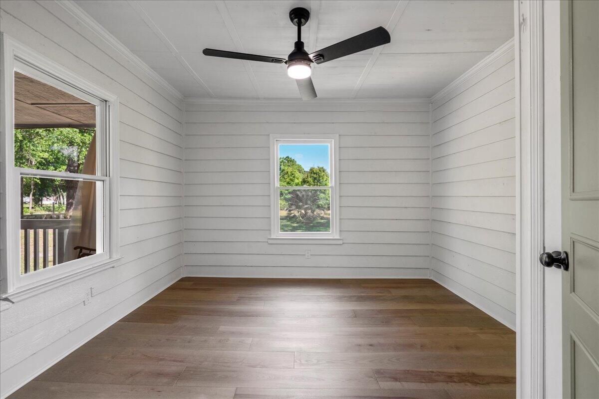 1090 Jones Swamp Road Walterboro, SC 29488 - Photo 8 of 56 09-SNY08841