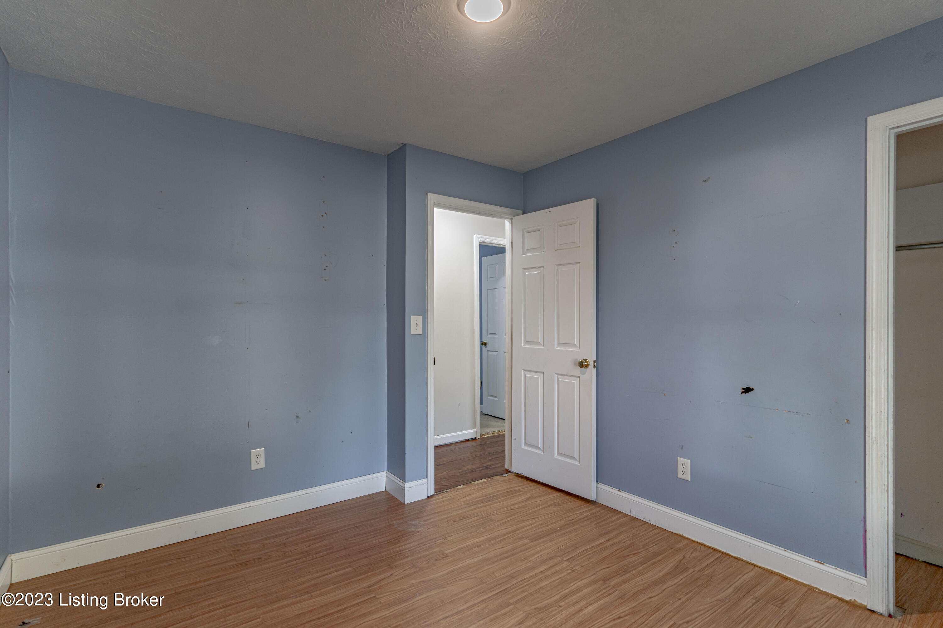 6701 El Rancho Road Louisville, KY 40291 - Photo 17 of 43 DSC05611