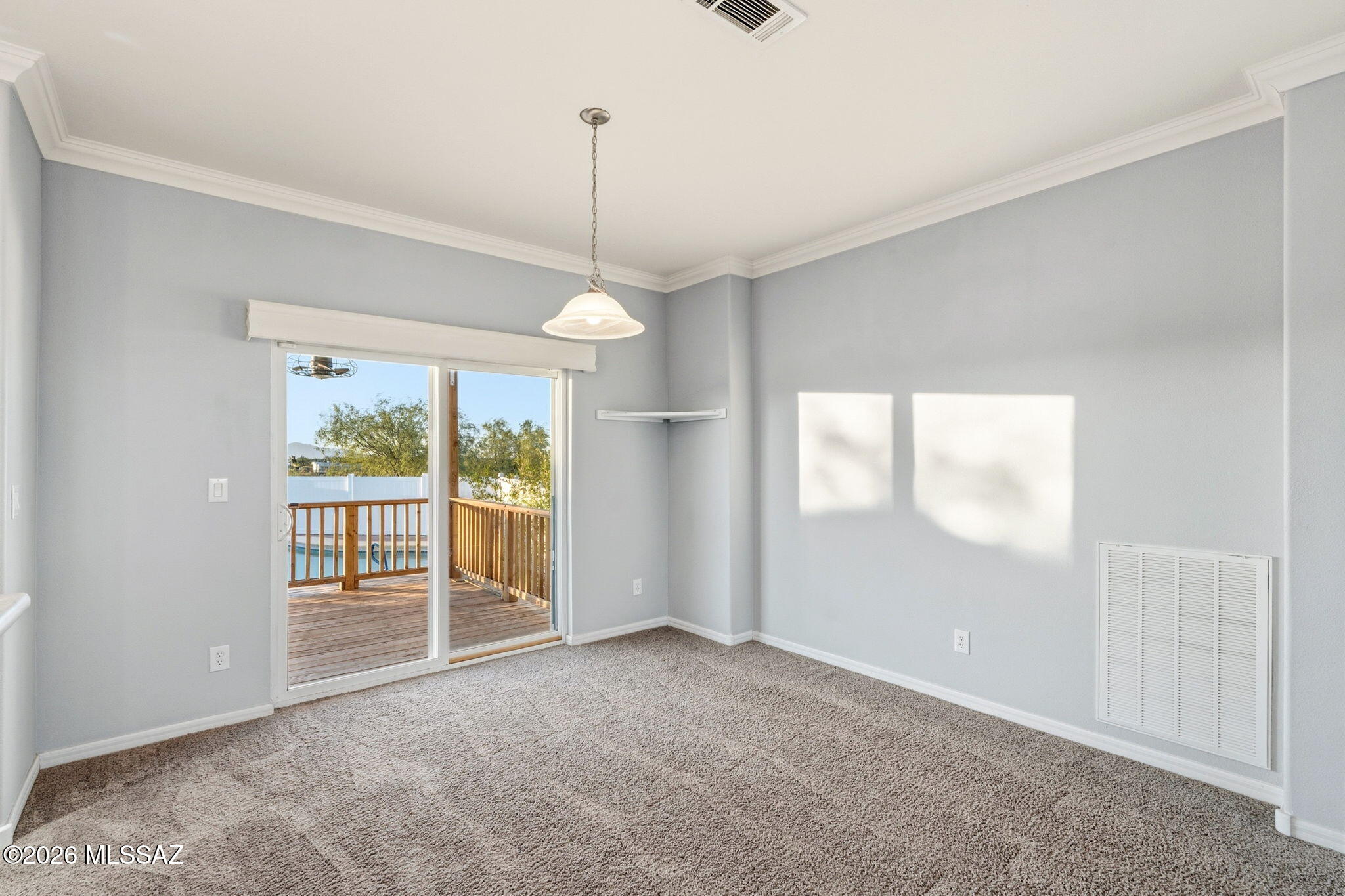 16742 West Moore Road Marana, AZ 85653 - Photo 13 of 47 Dining
