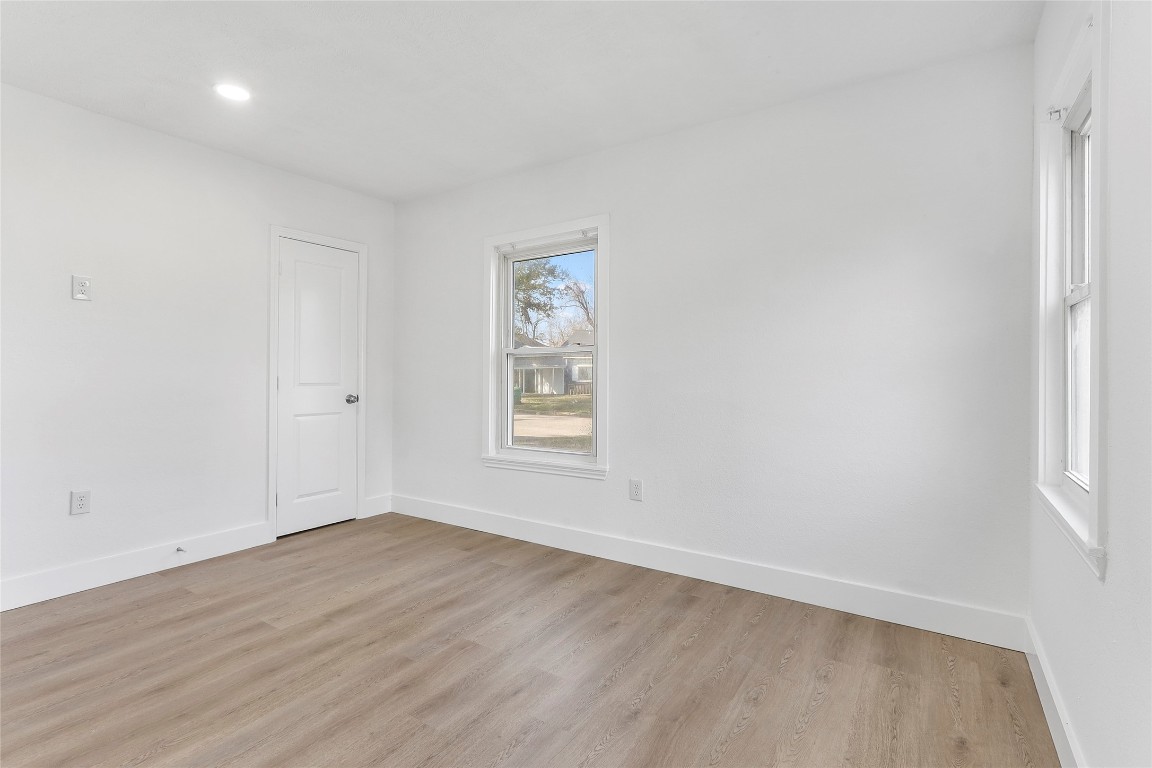 4516 Normandy Way Houston, TX 77021 - Photo 8 of 14