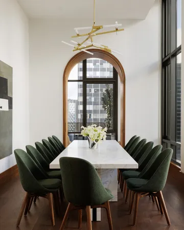 $2,250,000 | 135 East 47th Street, Unit 20B | Midtown East