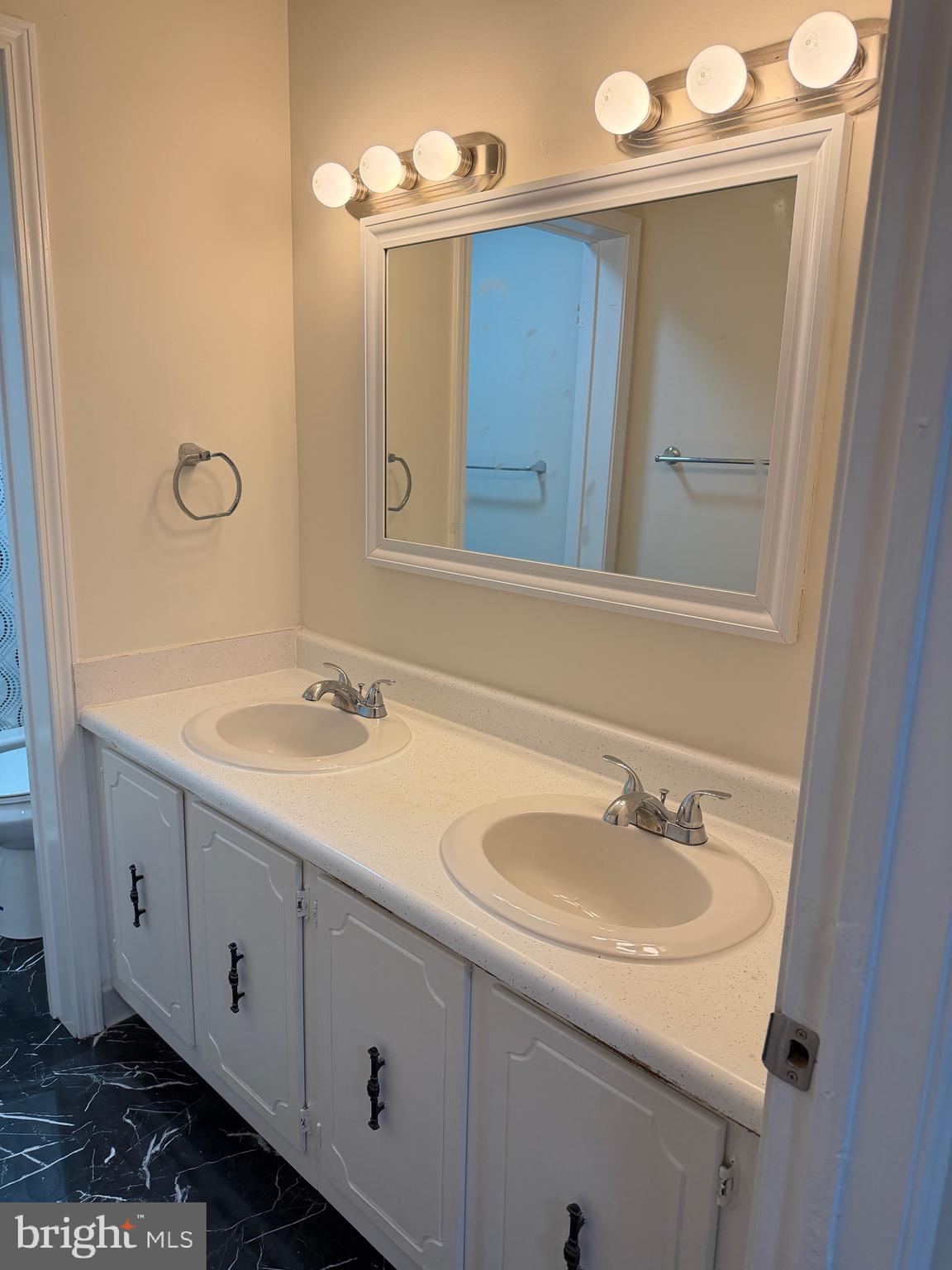 1303 Georgetown Road Middletown, PA 17057 - Photo 19 of 21 Full BA