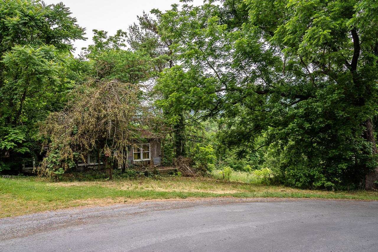 1261 Riverbend Road Stanley, VA 22851 - Photo 8 of 20 Gallery Image 8