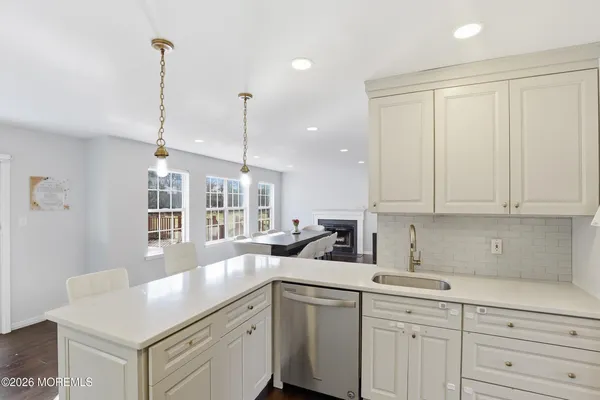 $899,000 | 9 Stacy Court, Jackson, NJ 08527