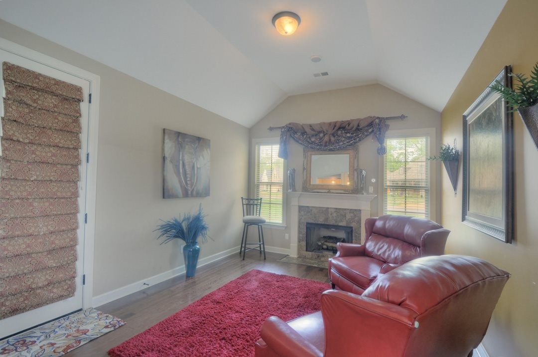 7722 Shadowcrest Road Memphis, TN 38125 - Photo 12 of 25 Gallery Image 12