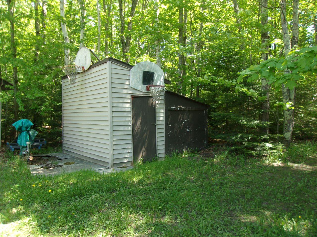 7937 East Bay Road Hurley, WI 54534 - Photo 39 of 44 Gallery Image 39