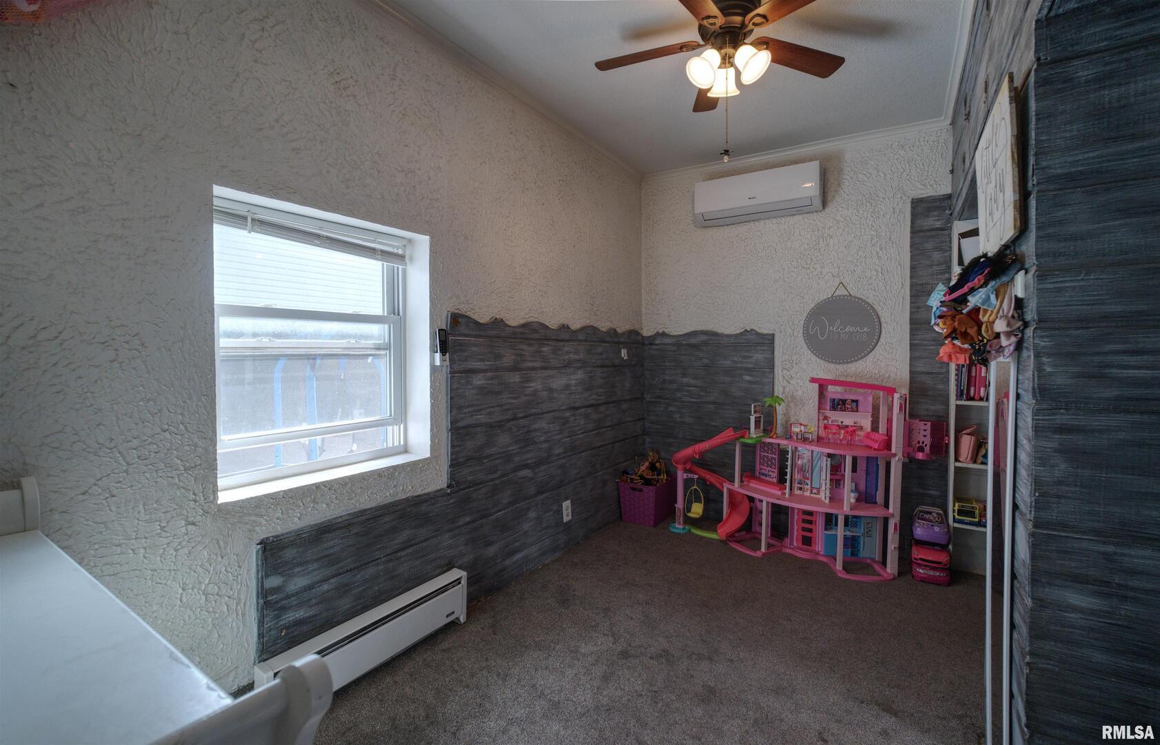 607 2nd Street Camanche, IA 52730 - Photo 11 of 25