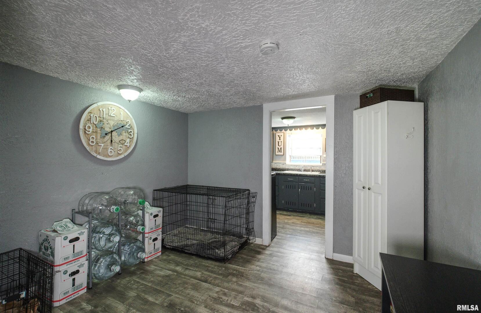 607 2nd Street Camanche, IA 52730 - Photo 17 of 25