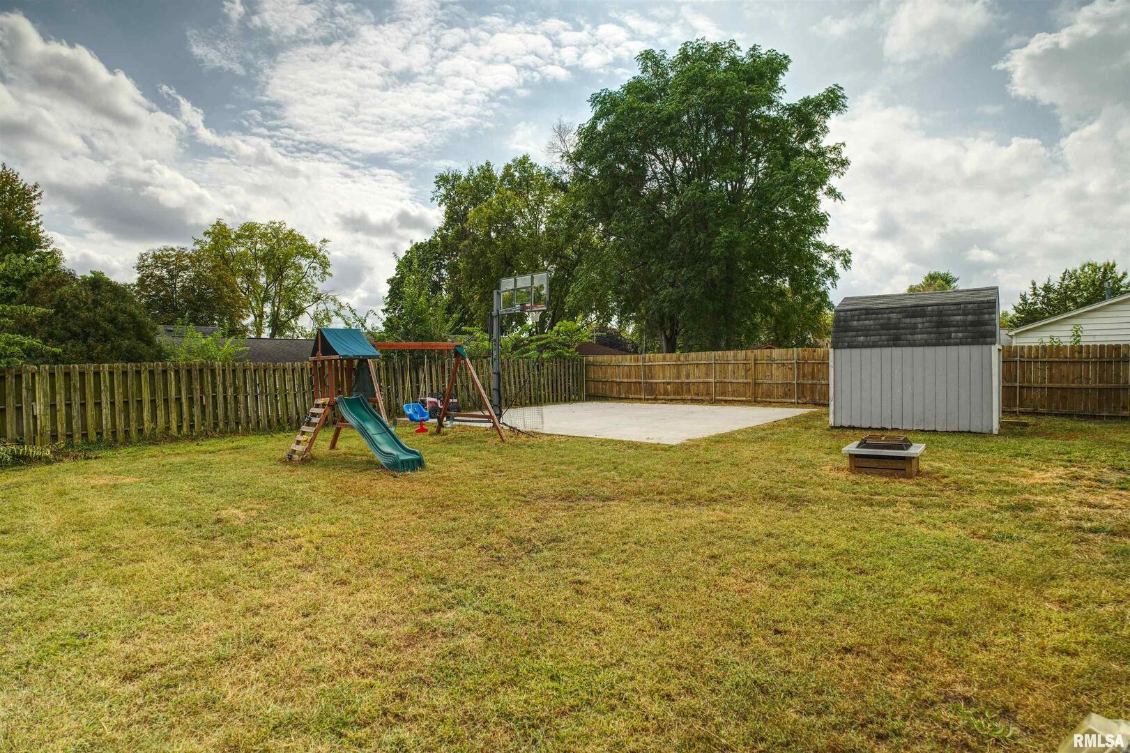 607 2nd Street Camanche, IA 52730 - Photo 22 of 25