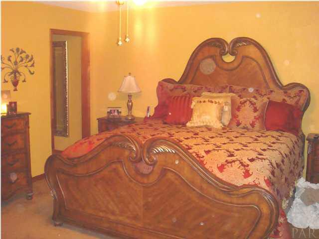 5004 Treahna Road Pensacola, FL 32526 - Photo 8 of 10 Master Bedroom
