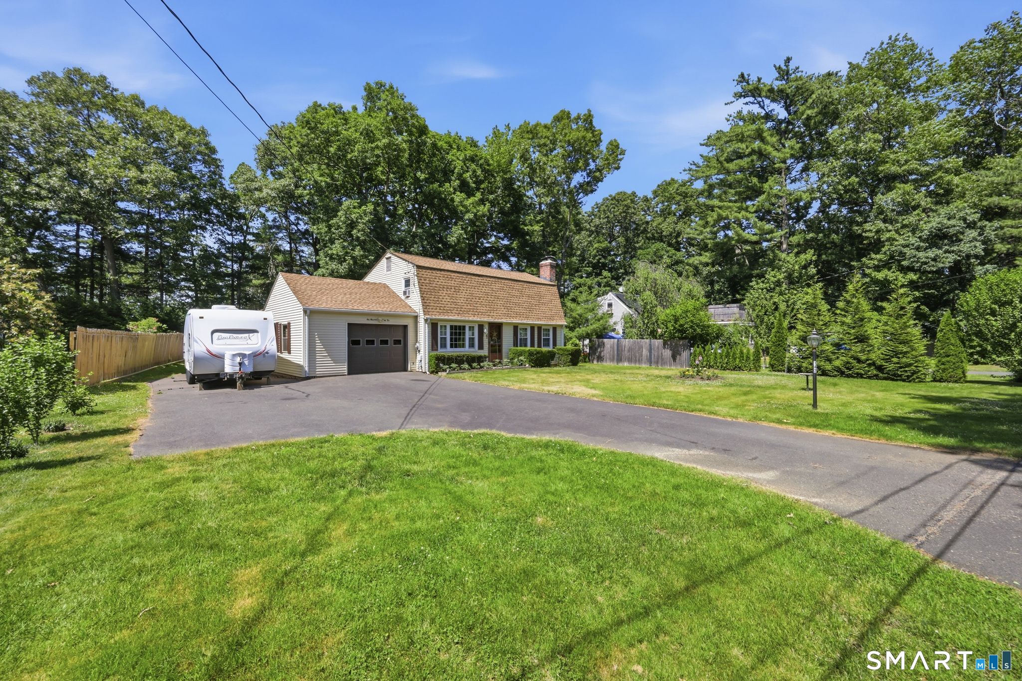 142 Jackson Drive Suffield, CT 06093 - Photo 7 of 30