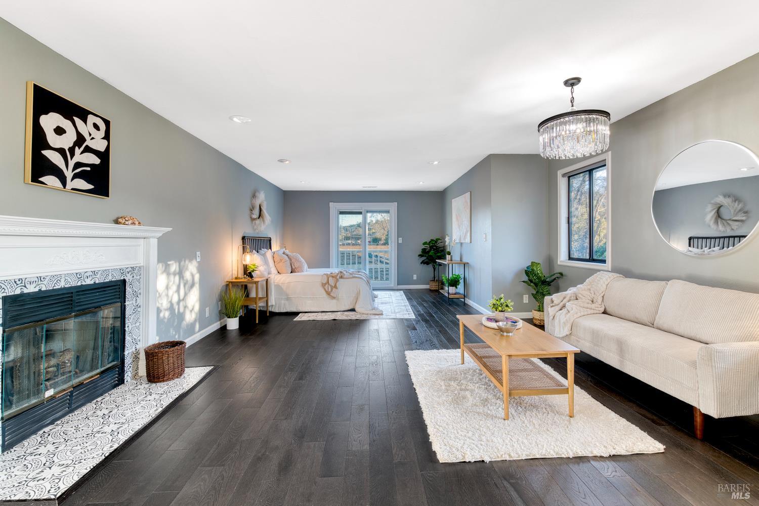 1534 Buchanan Street Novato, CA 94947 - Photo 22 of 30 Primary bedroom.