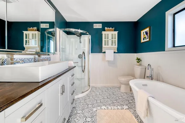 $1,400,000 | 1534 Buchanan Street, Novato, CA 94947