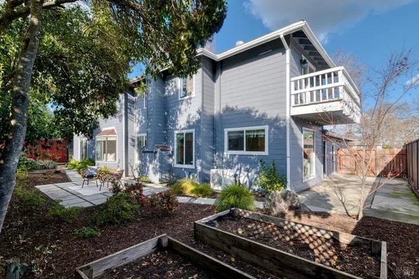 $1,400,000 | 1534 Buchanan Street, Novato, CA 94947