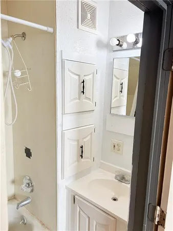 $175,000 | 433-435 South 5th Street, Atchison, KS 66002