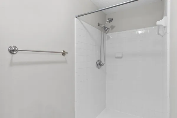$2,175 | 504 Easy Street, Fort Walton Beach, FL 32547