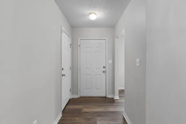 $2,175 | 504 Easy Street, Fort Walton Beach, FL 32547