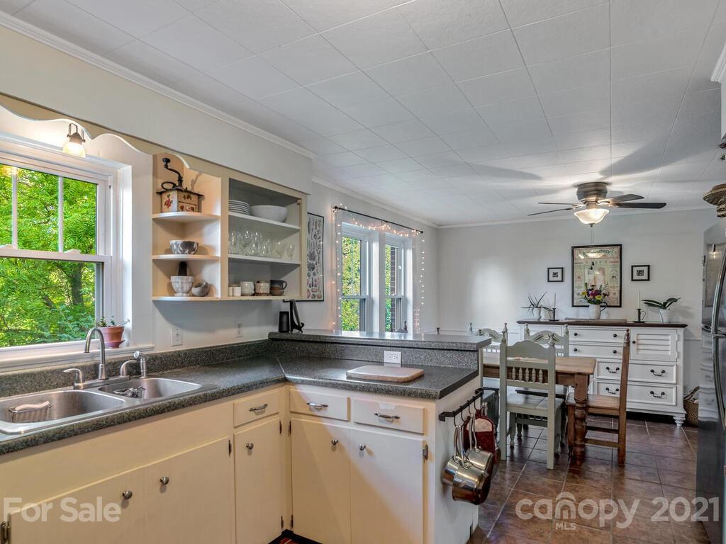 278 Hughey Road Alexander, NC 28701 - Photo 14 of 43 Gallery Image 14