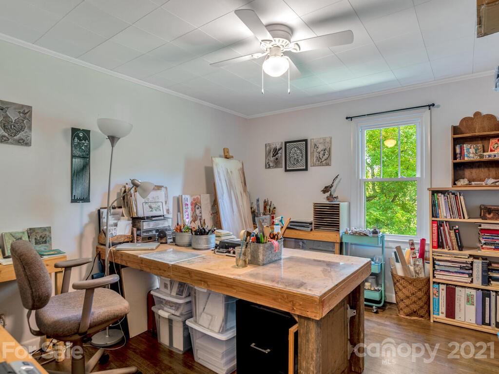 278 Hughey Road Alexander, NC 28701 - Photo 21 of 43 Gallery Image 21