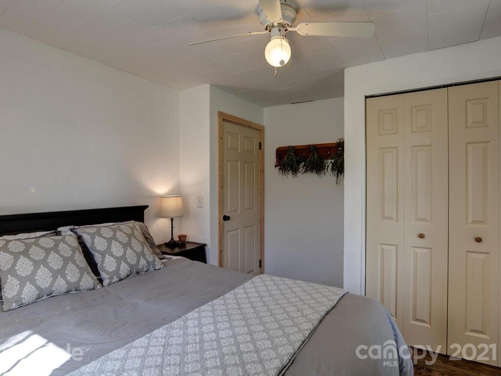 278 Hughey Road Alexander, NC 28701 - Photo 23 of 43 Gallery Image 23