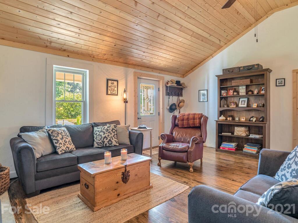 278 Hughey Road Alexander, NC 28701 - Photo 8 of 43 Gallery Image 8