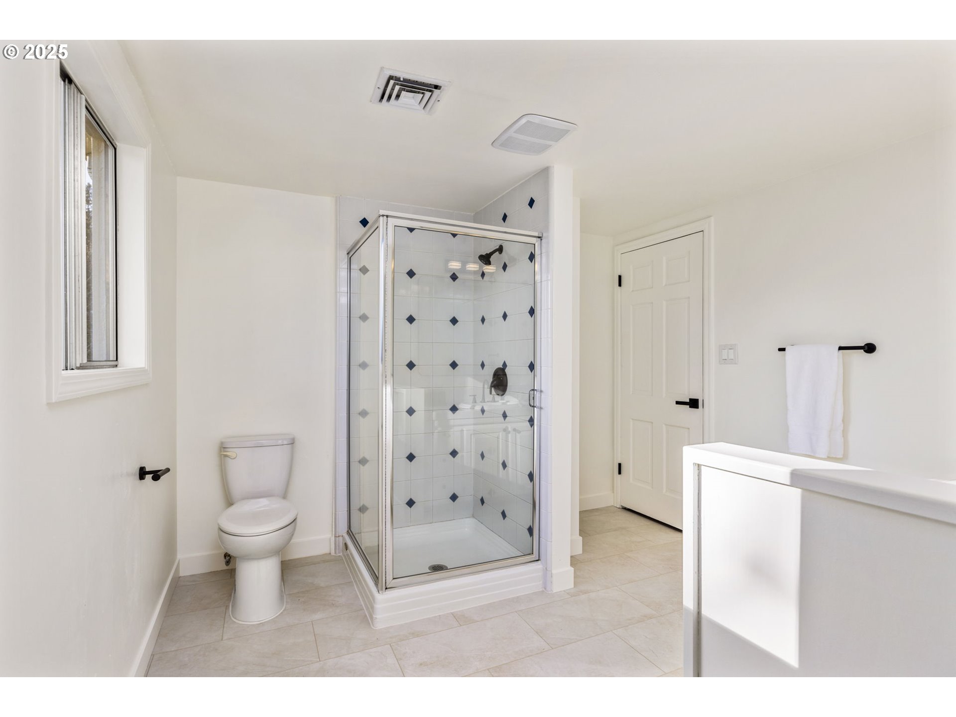 3412 Southwest 13th Avenue Portland, OR 97239 - Photo 30 of 47