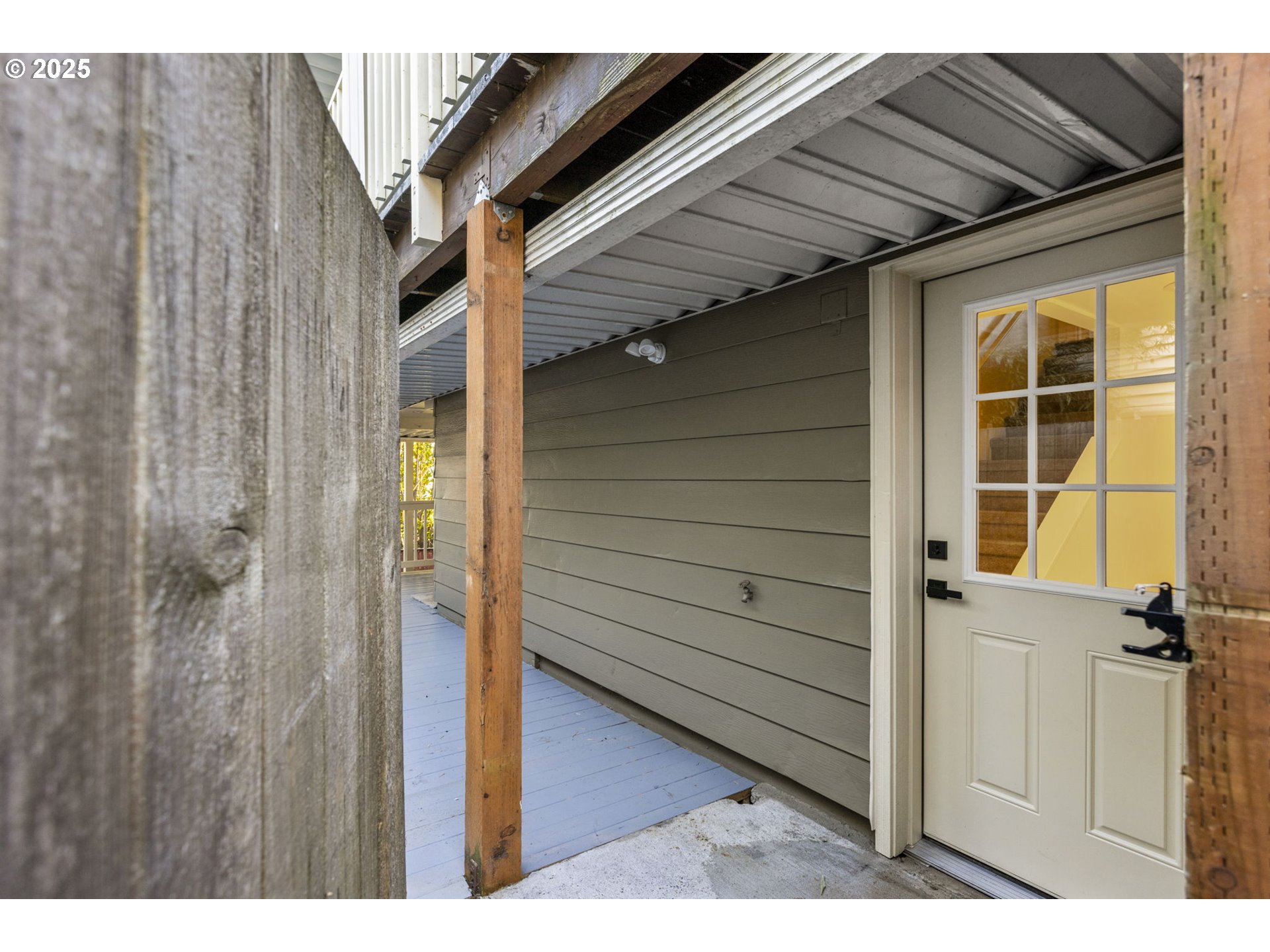 3412 Southwest 13th Avenue Portland, OR 97239 - Photo 33 of 47