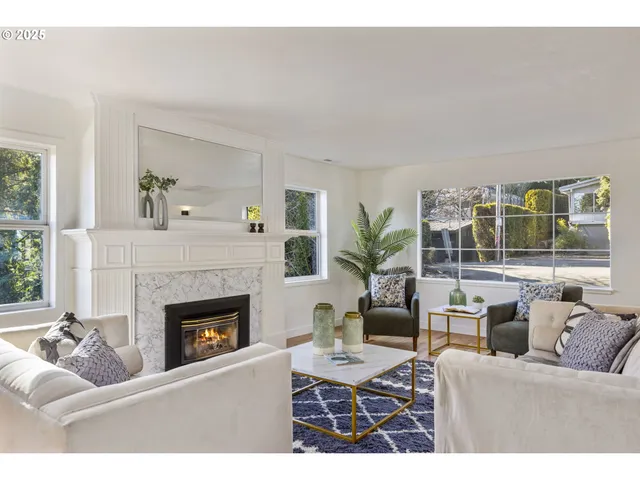 $839,900 | 3412 Southwest 13th Avenue, Portland, OR 97239