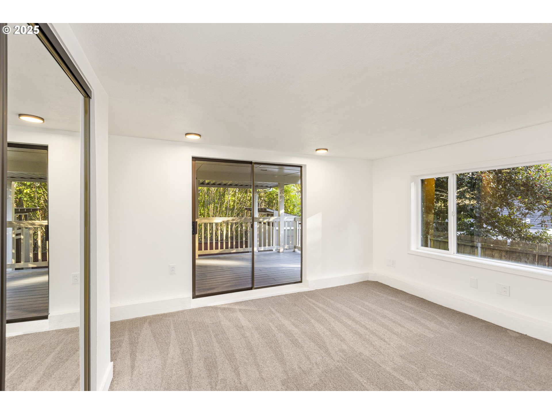 3412 Southwest 13th Avenue Portland, OR 97239 - Photo 43 of 47