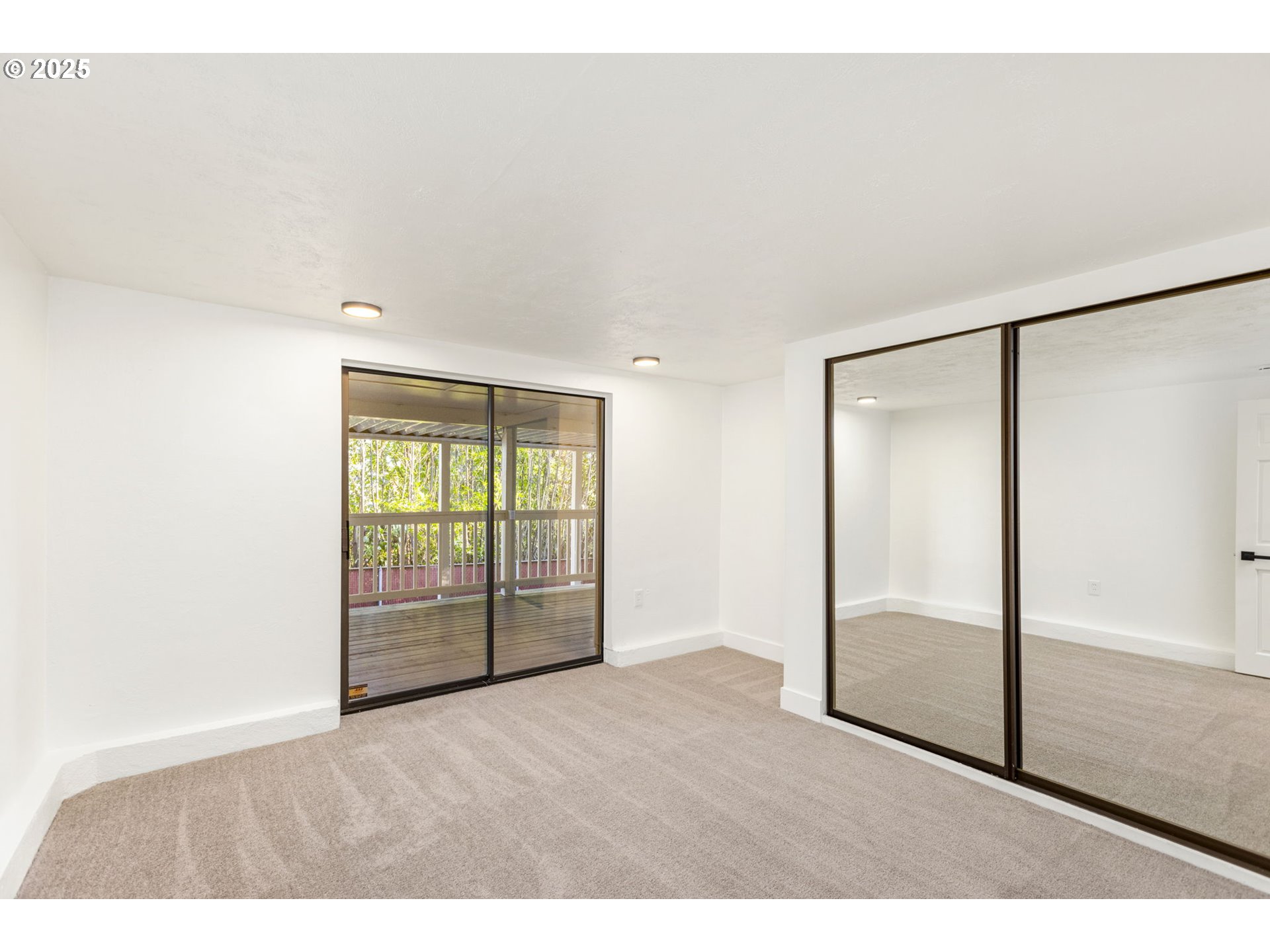 3412 Southwest 13th Avenue Portland, OR 97239 - Photo 44 of 47